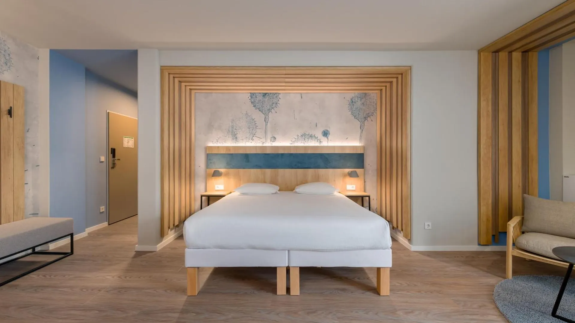 Ibis Styles Regensburg Hotel