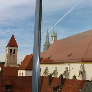 Karmeliten Am Dom Apartment