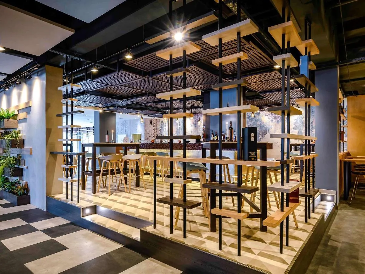 Hotel Ibis Styles Řezno 3*,